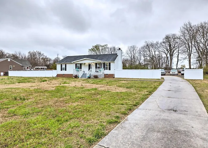 Richmond Home With Pool, 5 Mi To Downtown!